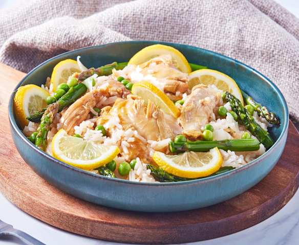 Zitronen-Knoblauch-Hähnchen mit Reis.