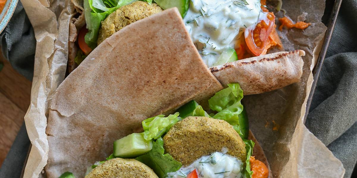 Gebackene Erbsen-Kichererbsen-Falafel.